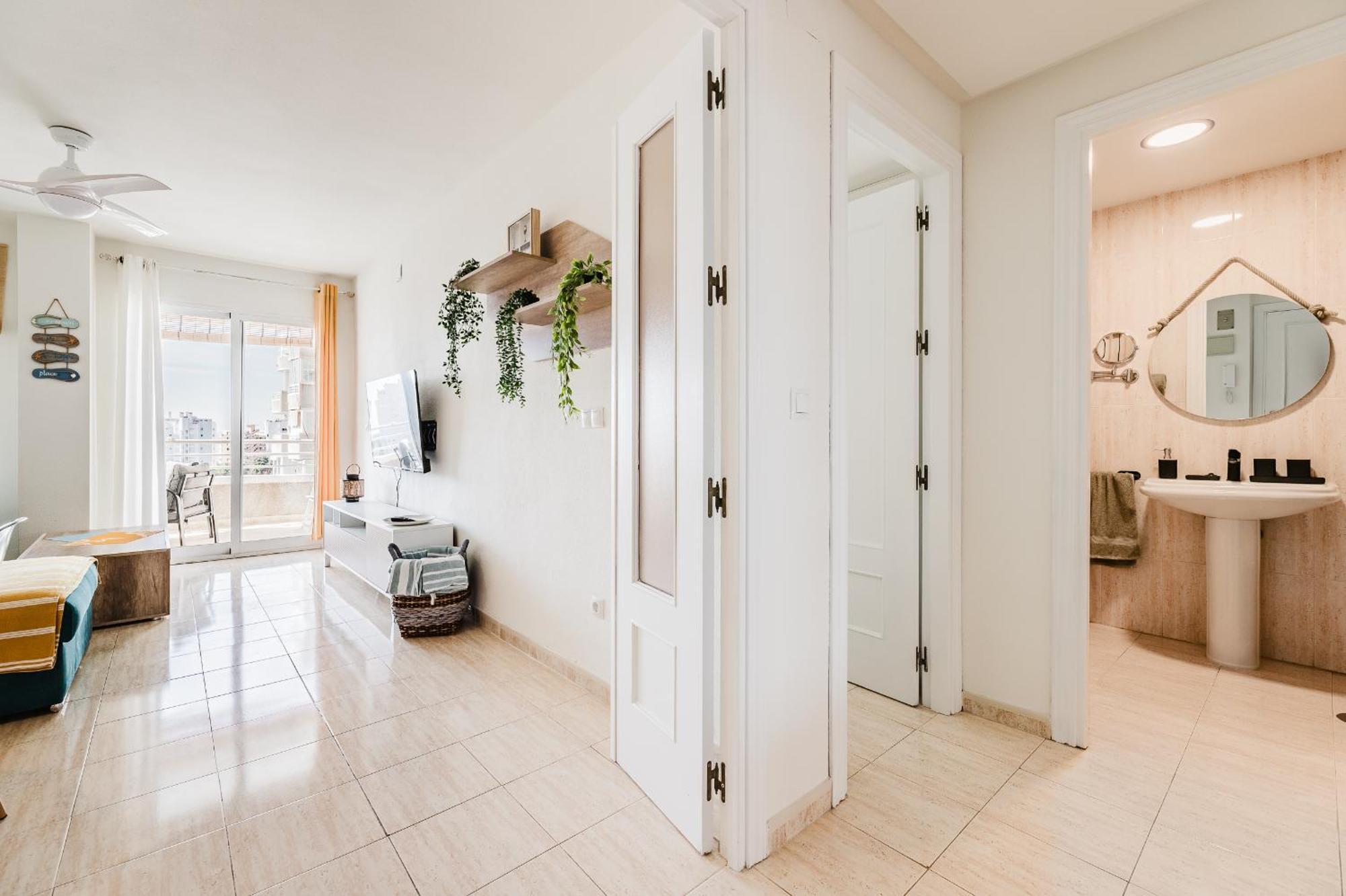 Encantador Apartamento Con Vista Al Mar アリカンテ エクステリア 写真